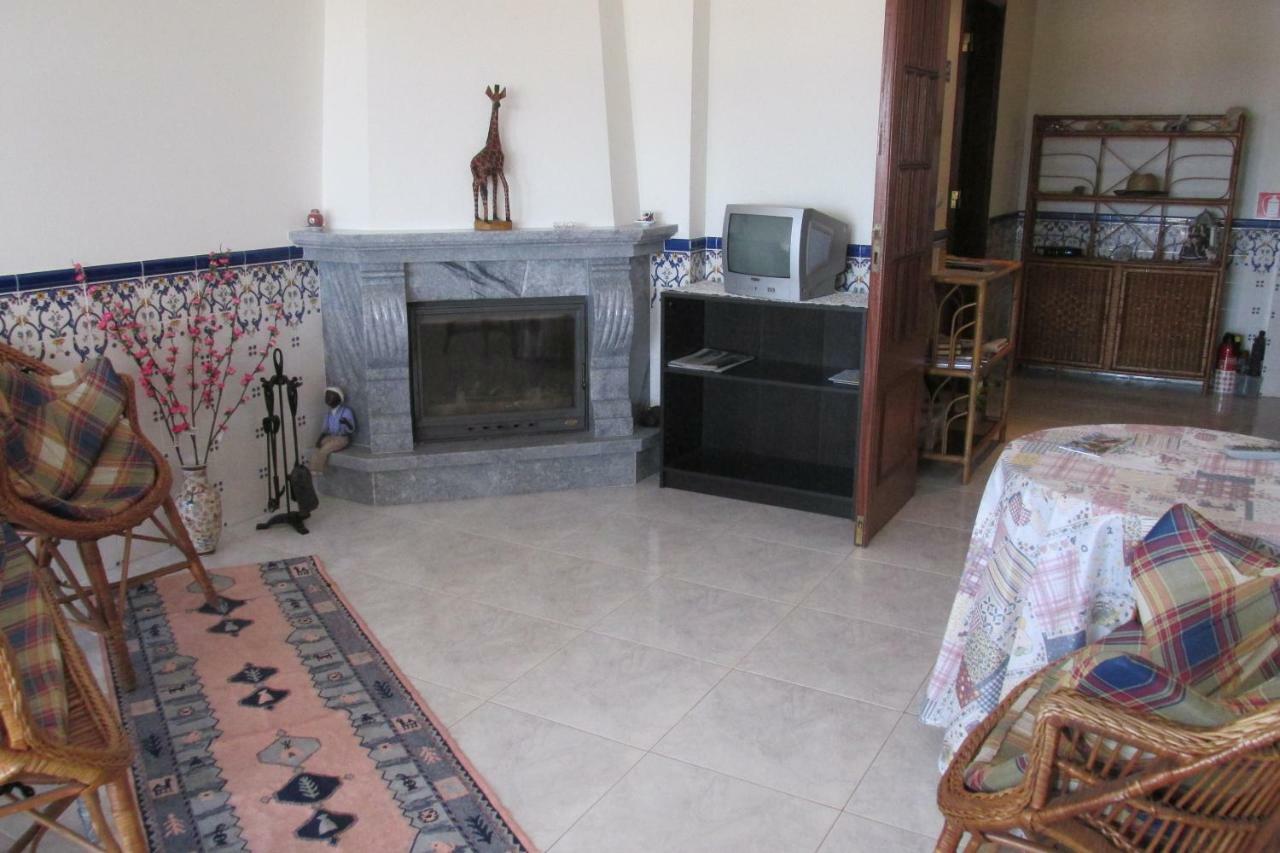 Homestay Marialva Park Seixal  Extérieur photo