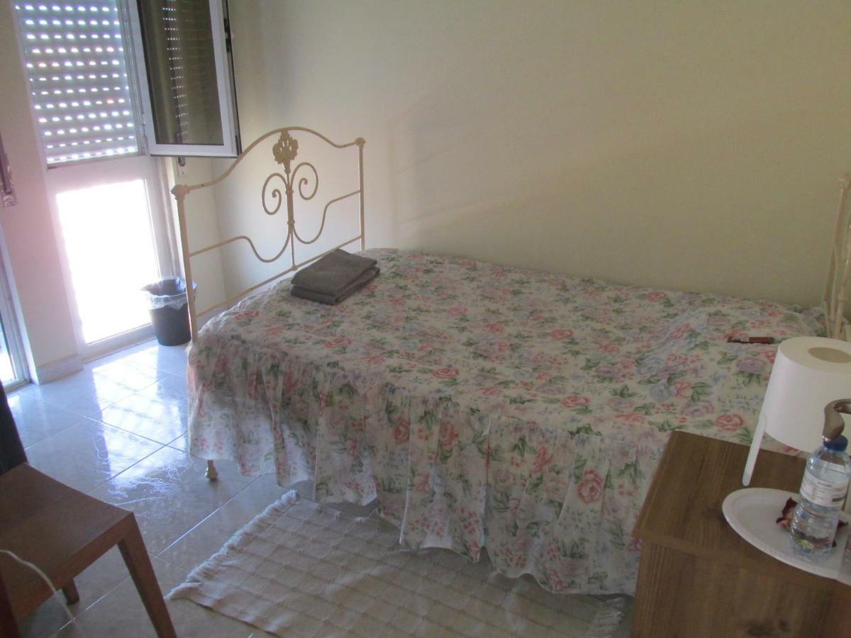 Homestay Marialva Park Seixal  Extérieur photo